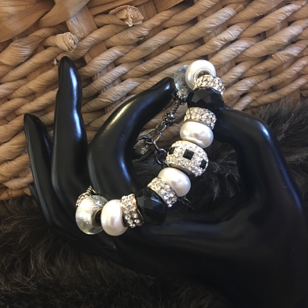 Bling black & white silver tone charm bracelet